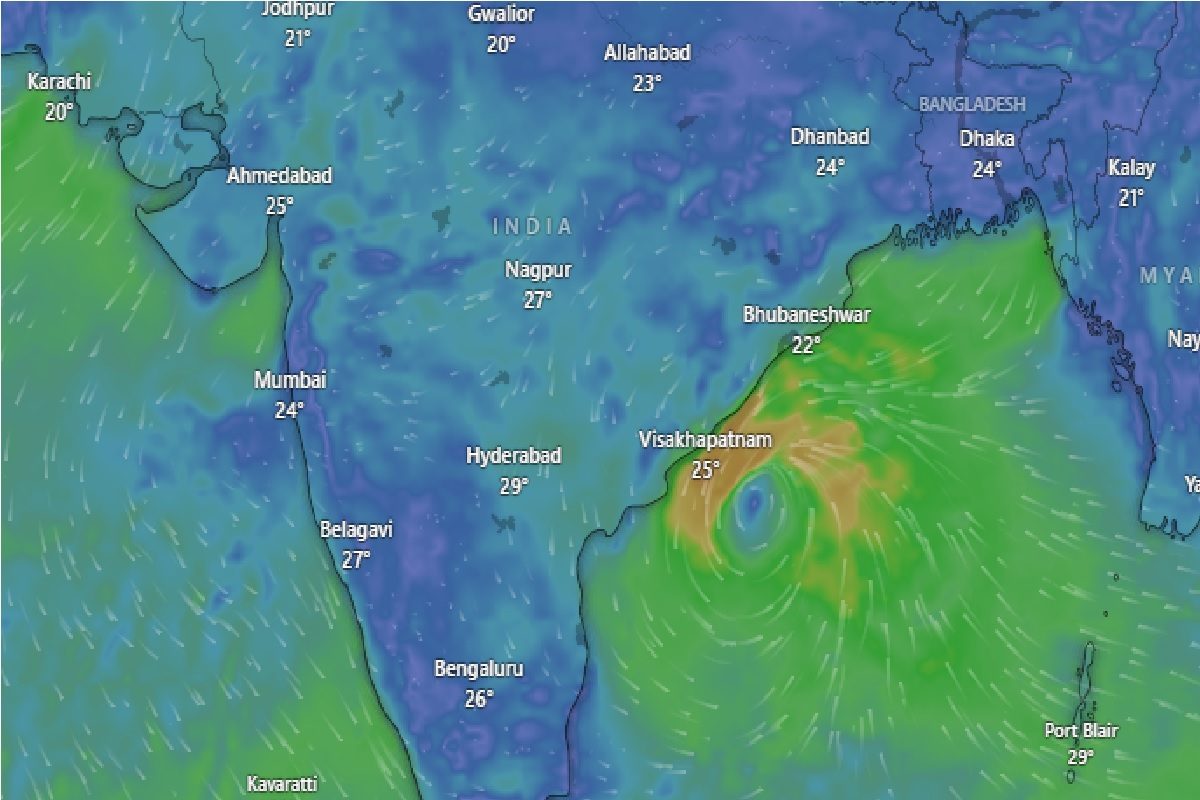 বঙ্গোপসাগরে ঘোর অশনি শক্তি বাড়াচ্ছে, ঝেঁপে বৃষ্টিতে নাকাল , বাংলার ভাগ্যে কি