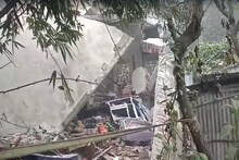 ভয়ঙ্কর বিস্ফোরণ! উড়ল বাড়ির ছাদ, বোমা বাঁধতে গিয়ে ডোমকলে প্রাণ গেল ৩ জনের