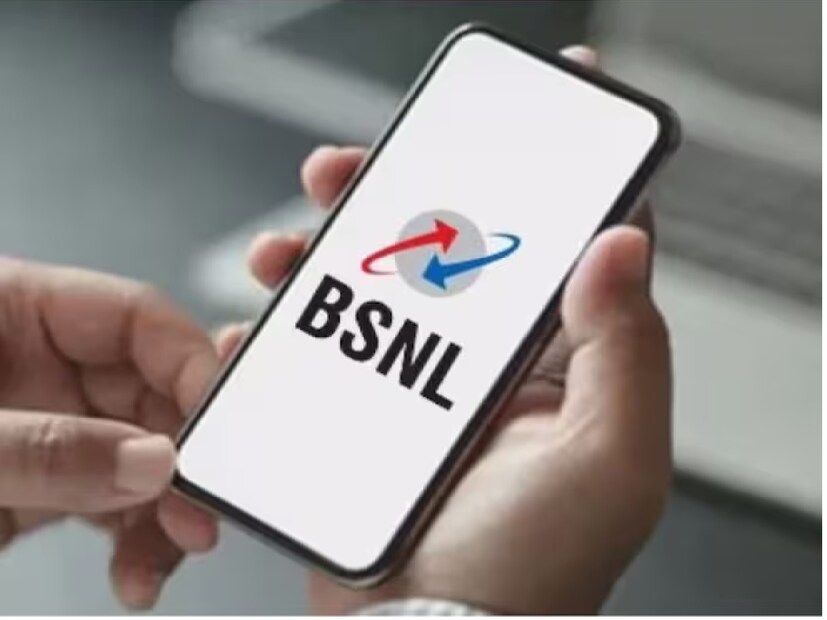 BSNL-এর 199 টাকার প্ল্যান: BSNL 199 টাকা দামে একটি নতুন প্ল্যান লঞ্চ করেছে৷ এই প্ল্যানের বৈধতা 30 দিন৷ এতে আপনি প্রতিদিন মোট 60GB ডেটা অর্থাৎ 2GB ডেটা পাবেন। এর সাথে প্রতিদিন আনলিমিটেড কলিং এবং 100টি SMS সুবিধাও দেওয়া হচ্ছে। এই প্ল্যানটি সেই সমস্ত গ্রাহকদের জন্য উপকারী যাদের আরও ডেটা প্রয়োজন৷ 
