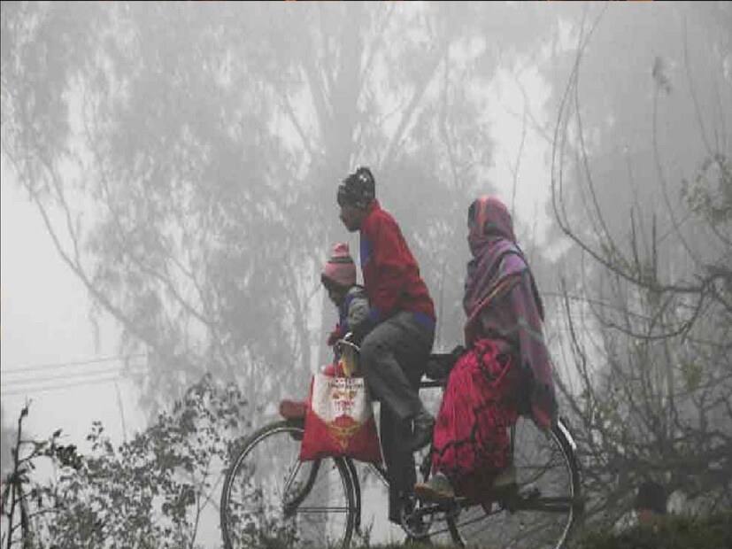 ★দক্ষিণবঙ্গের মুর্শিদাবাদ, বীরভূম, পশ্চিম বর্ধমানে ঘন কুয়াশা। কুয়াশা বেশি থাকতে পারে বাঁকুড়া পুরুলিয়া ঝাড়গ্রামে। দৃশ্যমানতা দু-এক জায়গায় ২০০ মিটারের নিচে নামার সম্ভাবনা। 