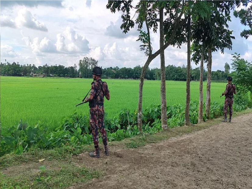 ভারতের সঙ্গে সবথেকে বড় স্থলসীমান্ত রয়েছে বাংলাদেশের। ভারত ও বাংলাদেশের মধ্যে আন্তর্জাতিক সীমান্ত ৪০৯৬ কিলোমিটার দীর্ঘ। 