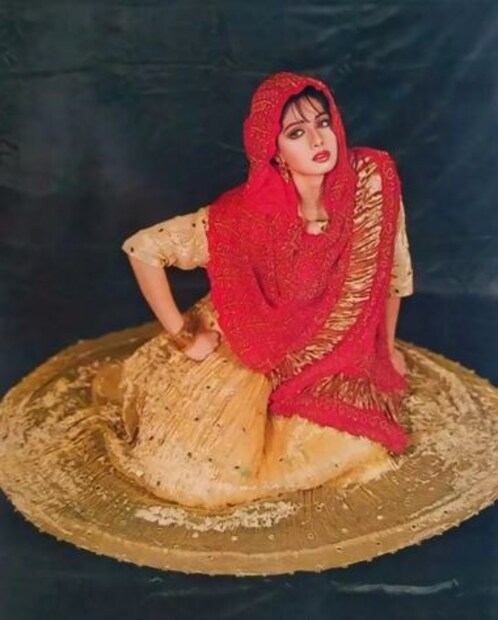 মজিদ বলেছেন, 'আমি প্রায়ই নওশাদ সাহেবের বাড়িতে দিলীপ কুমার এবং সুনীল দত্তের মতো অভিজ্ঞদের সঙ্গে দেখা করতাম৷' আইনজীবী হওয়ার পরও বলিউডের সঙ্গে তার সখ্যতা অব্যাহত ছিল।