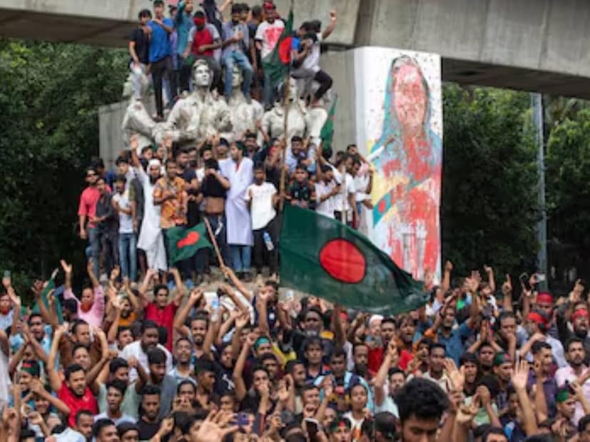 একইসঙ্গে এই মামলায় খালেদা জিয়ার ছেলে তারেক রহমানসহ মামলার অপর পাঁচ আসামির প্রত্যেককে ১০ বছর করে সশ্রম কারাদণ্ড দেওয়া হয়। পাশাপাশি ছয় আসামির প্রত্যেককে ২ কোটি ১০ লাখ টাকা করে জরিমানা করা হয়। কিন্তু সেই সমস্ত রায় বাতিল করা হল। 