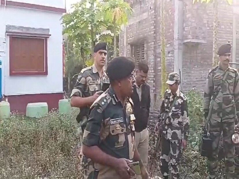 ওই বাগান অথবা আশপাশের এলাকায় আরও কোনও এরকম গোপন বাঙ্কার আছে কি না, তার খোঁজ শুরু করেছে বিএসএফ৷ পাশাপাশি, কারা এই বাঙ্কার তৈরি করেছিল অথবা নিষিদ্ধ সিরাপই বা কারা এনে রেখেছিল, সেই পাচারচক্রের সদস্যদে খোঁজ শুরু করেছে পুলিশ৷ 