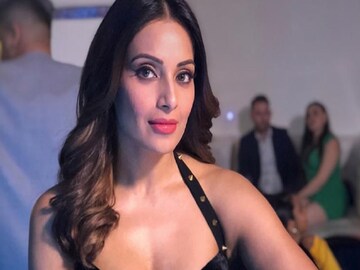 বিপাশা বসু