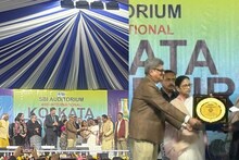 ‘বইমেলা হল আমাদের বইবৃক্ষ’, উদ্বোধন করে বললেন মমতা! লেখক আবুল বাশারকে বিশেষ সম্মান