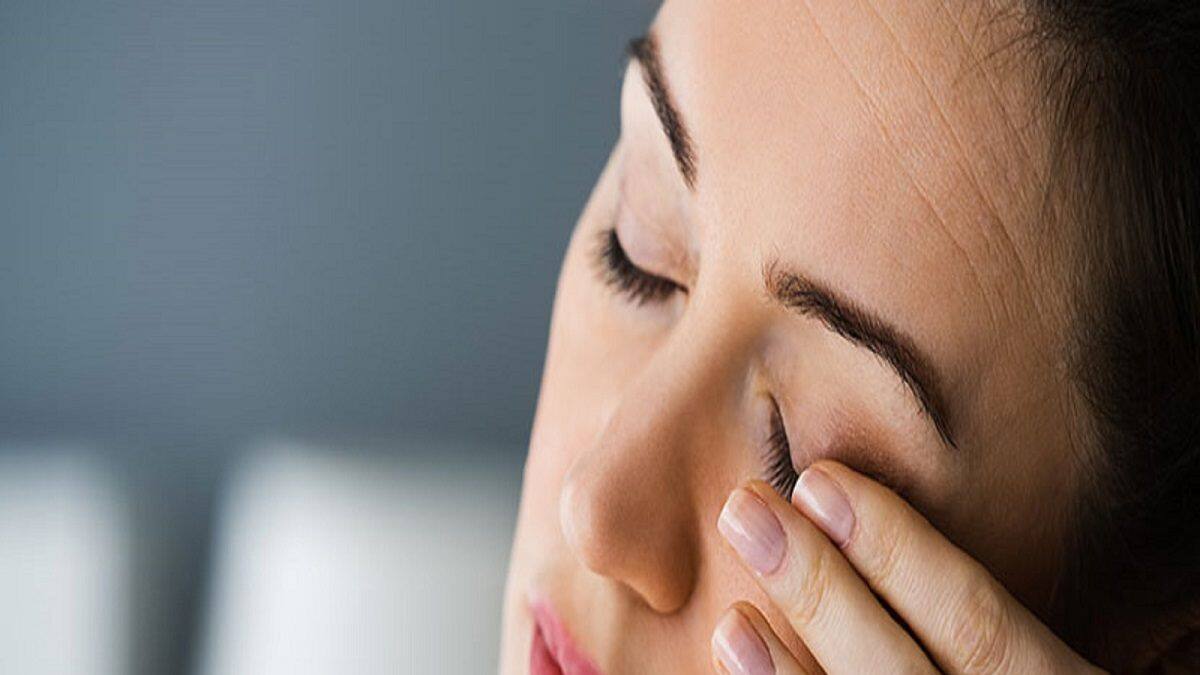 When to Get Eye Checkup: মোবাইল, ল্যাপটপের জন্য শুকিয়ে যাচ্ছে চোখের ...