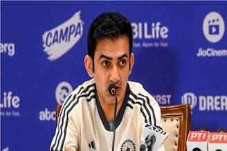 গম্ভীরকে নিয়ে বড় সিদ্ধান্ত জানিয়ে দিল বিসিসিআই! কার হাতে ভারতীয় ক্রিকেট? রইল আপডেট