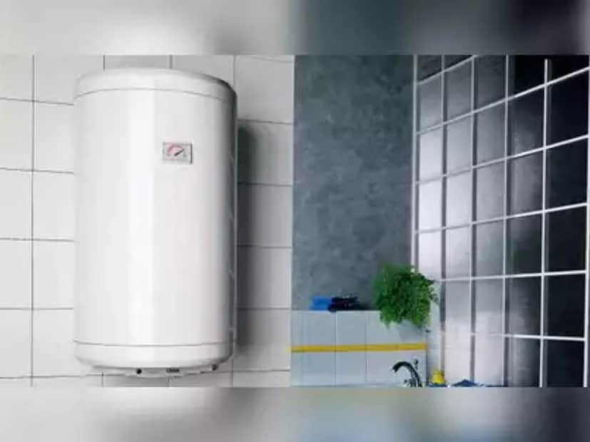 কোনও ফুটো, অদ্ভুত শব্দ বা মরচে ধরচে কিনা সতর্ক থাকুন। সময়মতো ছোটখাটো সমস্যা চিহ্নিত করলে পরবর্তীতে বড় ধরনের বিপর্যয় এড়ানো যায়।