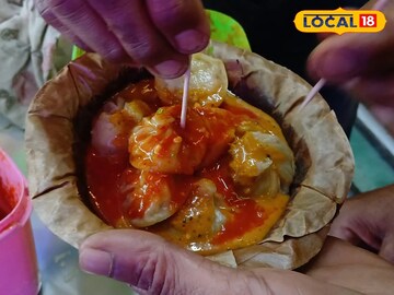নেপালি অথেন্টিক গুচ্ছা মোমো খেতে এই দোকানে উপচে পড়ছে ভিড়! জানুন কোথায় নেপালি অথেন্টিক গুচ্ছা মোমো খেতে এই দোকানে উপচে পড়ছে ভিড়! জানুন কোথায়