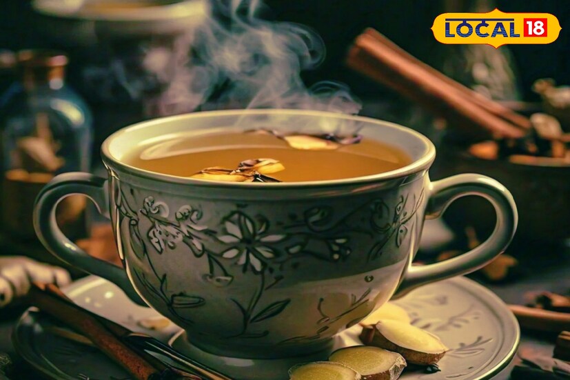 ক্লান্তি দূরে রাখার পাশাপাশি স্নায়ুর উত্তেজনা প্রশমিত করতেও সাহায্য করে এই চা। রাতে ঘুমোতে যাওয়ার আগে আদা এবং দারচিনির এই চায়ে চুমুক দিলে ঘুম হয় ভাল।