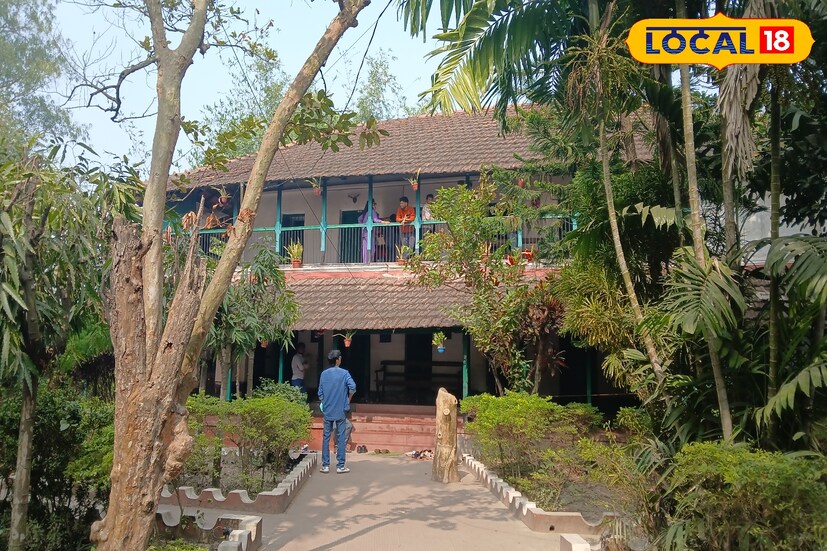 এখানের প্রধান আকর্ষণ কথা সাহিত্যিক শরৎচন্দ্র চট্টোপাধ্যায়ের বসতবাড়ি। যে বাড়ির জানালা থেকে রূপনারায়ন নদীর সৌন্দর্য উপভোগ করতেন সাহিত্যিক। এই শীতের মরশুমে রূপনারায়ণ নদী পাড়ে সর্বাধিক মানুষের ভিড় জমে। অল্প সময়েই মিলবে মানসিক শান্তি।