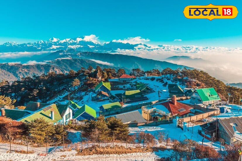 চলতি সপ্তাহেই হালকা থেকে মাঝারি বৃষ্টির সঙ্গে ঘন কুয়াশা শৈল শহর দার্জিলিংয়ে। বৃষ্টির পরেই হুহু করে কমবে পারদ ,হতে পারে তুষারপাত। ইতি মধ্যেই শীতের চাদরে মুড়েছে পাহাড় থেকে সমতল। নতুন মুডে খেল দেখাচ্ছে উত্তরের আবহাওয়া।