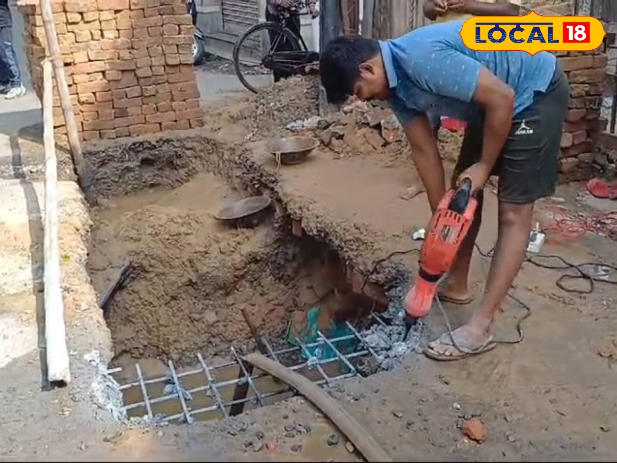 জগদ্ধাত্রী পুজোর সময় যা ঘটেছিল, এবার আবার ঘটল!মাথা ঠুকছেন চন্দননগরের বাসিন্দারা