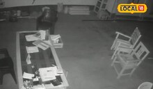 রাতের অন্ধকারে দোকানের ভেতরে ড্রয়ার হাতরাচ্ছে কে! সিসিটিভি ফুটেজে ‌যা দেখা গেল