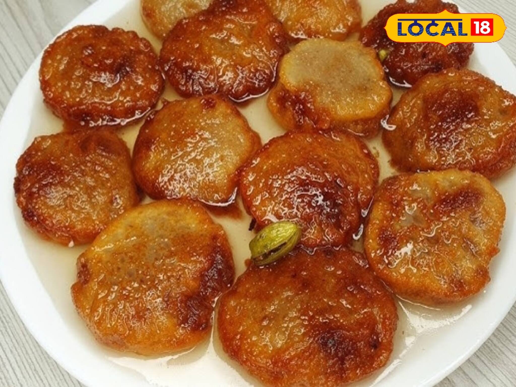 কামড় বসালেই গড়িয়ে পড়বে রস! টইটুম্বুর পিঠেতেই বাজিমাত করুন ঘরে, রইল সহজ রেসিপি