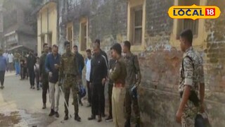 ঘটনাস্থলে পুলিশ মোতায়েন ঘটনাস্থলে পুলিশ মোতায়েন