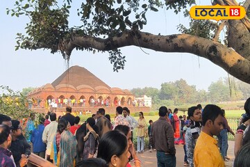 ছবির মতো সুন্দর! ঘুরে দেখুন বাংলার রোম! বিষ্ণুপুরের এই জায়গা মিস করবেন না ছবির মতো সুন্দর! ঘুরে দেখুন বাংলার রোম! বিষ্ণুপুরের এই জায়গা মিস করবেন না