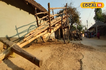 পাহাড়ের কোলে ছবির মতো গ্রাম! কলকাতা থেকে বেশি দূর নয়, ছোট্ট ছুটিতে ঘুরে আসুন পাহাড়ের কোলে ছবির মতো গ্রাম! কলকাতা থেকে বেশি দূর নয়, ছোট্ট ছুটিতে ঘুরে আসুন