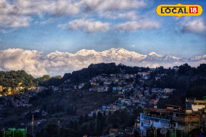 শীতকাল না গ্রীষ্মকাল বোঝা বড় দায় সকাল হলেই সূর্যের আলোয় ঝলমলে পাহাড় থেকে সমতলে। তাপমাত্রার অংক গিয়ে ঠেকছে ২০ থেকে ২২ ডিগ্রি সেলসিয়াস। ঝলমলে রোদের তাপে নিমিষেই গায়েব উত্তরের শীত।  শীতকাল না গ্রীষ্মকাল বোঝা বড় দায় সকাল হলেই সূর্যের আলোয় ঝলমলে পাহাড় থেকে সমতলে। তাপমাত্রার অংক গিয়ে ঠেকছে ২০ থেকে ২২ ডিগ্রি সেলসিয়াস। ঝলমলে রোদের তাপে নিমিষেই গায়েব উত্তরের শীত।