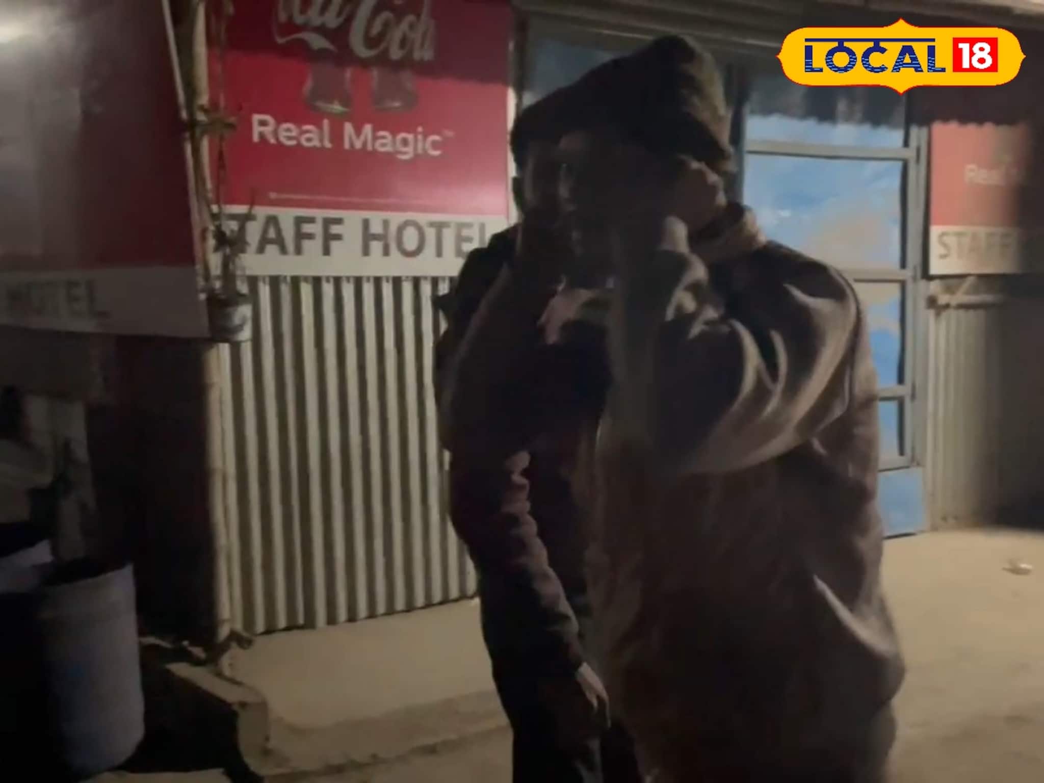 হুগলিতে এ কী কাণ্ড ঘটাচ্ছিলেন দুই ‌যুবক!দেখে থ সবাই,কিন্তু যা করলেন কাউন্সিলর..