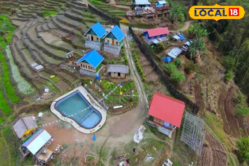 *পাহাড়ি জায়গায় কিন্তু সুইমিং পুল পাওয়া যায় না, কিন্তু এখানে পাওয়া যায়। অর্থাৎ সুন্দর পাহাড়ের কোলে সুইমিং পুলে অবগাহনের সুযোগ থাকছে। এখানকার সৌন্দর্য অপরিসীম। প্রকৃতির কোলে যাঁরা নিরিবিলিকে কাটাতে চাইছেন তাঁদের জন্য সবচেয়ে সুন্দর জায়গা এটি। এখানে প্রকৃতির কোলে কয়েকটা দিন কাটিয়ে যেতে পারবেন অনায়াসে।