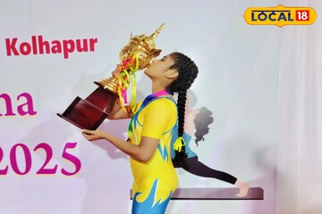 বিরাট সাফল্য! বাংলার মুখ 'উজ্জ্বল' করল স্কুল পড়ুয়া প্রিয়ঞ্জনা, কী তার স্বপ্ন? জানলে গর্বিত বিরাট সাফল্য! বাংলার মুখ 'উজ্জ্বল' করল স্কুল পড়ুয়া প্রিয়ঞ্জনা, কী তার স্বপ্ন? জানলে গর্বিত