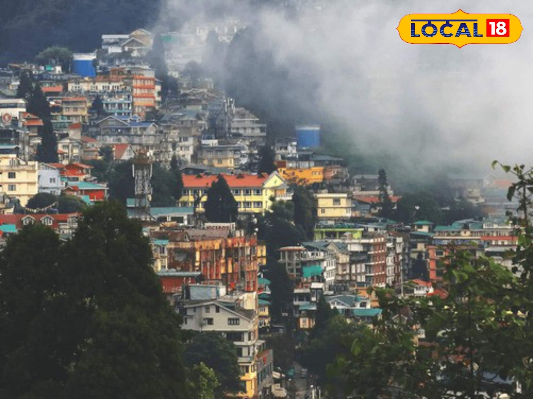 একদিকে ঘন কুয়াশার দাপট তার উপরে আবার বৃষ্টি! পাহাড় জুড়ে আবহাওয়ার বিরাট বদল