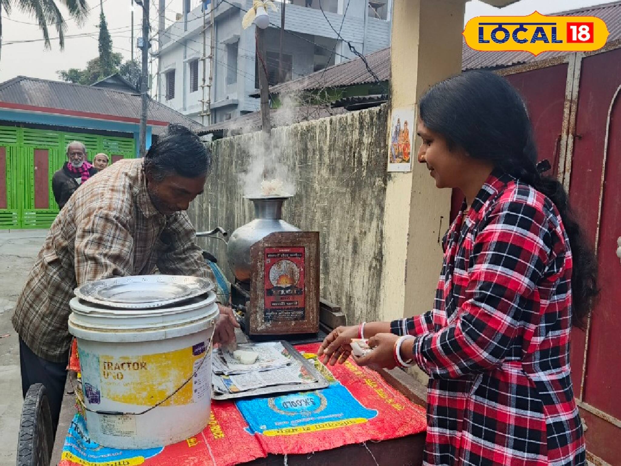 দুয়ারে পৌঁছে যাবে 'ভাপা পিঠে'! ১০টাকায় অপূর্ব স্বাদ...অর্ডার করবেন কী ভাবে জেনে নিন!