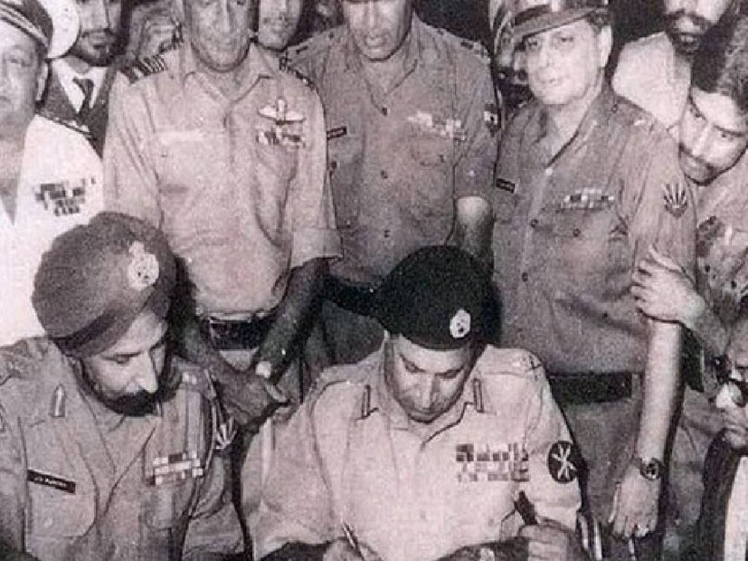১৯৭১ সালে ভারত পাকিস্তান যুদ্ধে ভারতের কাছে হার মানে পাকিস্তান, জন্ম হয় নতুন রাষ্ট্র বাংলাদেশের। বাংলাদেশকে স্বাধীন করার পিছনে এমন এক পদক্ষেপ করেছিল ভারতীয় সেনা, যার কোনও উত্তরই ছিল না পাকিস্তানের কাছে। 