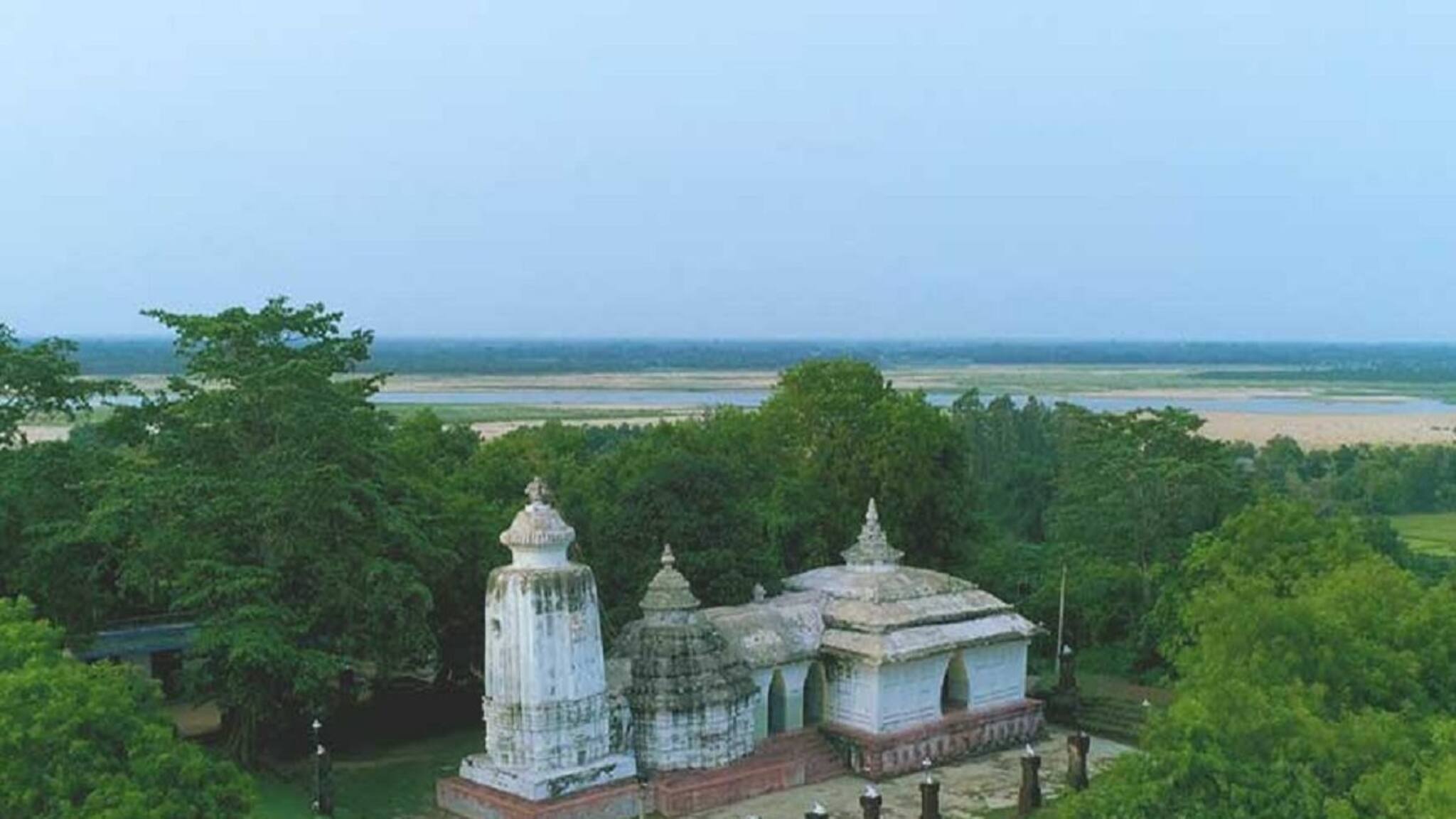 Jhargram Tiger Safari : পর্যটকদের জন্য বিরাট খুশির খবর, ঝাড়গ্রাম বেড়ানো এখন হাতে চাঁদ পাওয়ার সমান, কারণ জানলে আনন্দে নাচবেন