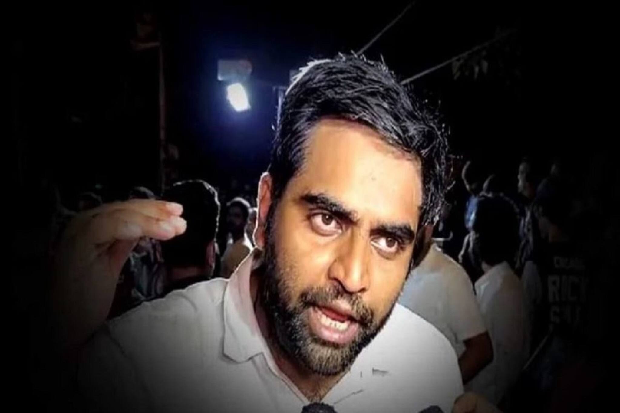 চিকিৎসা করে অভিনয়ের সময় পান কখন? এবার মেডিক্যাল কাউন্সিলের নজরে কিঞ্জল নন্দ, জবাব তলব