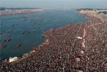 কোটি কোটি মানুষের ভিড়, আরও বাড়ছে মহাকুম্ভের মেয়াদ? স্পষ্ট করে দিলেন প্রয়াগরাজের জেলাশাসক
