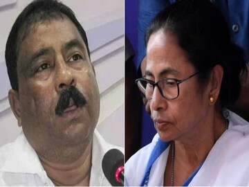 দুলাল সরকারের বাড়িতে মমতা