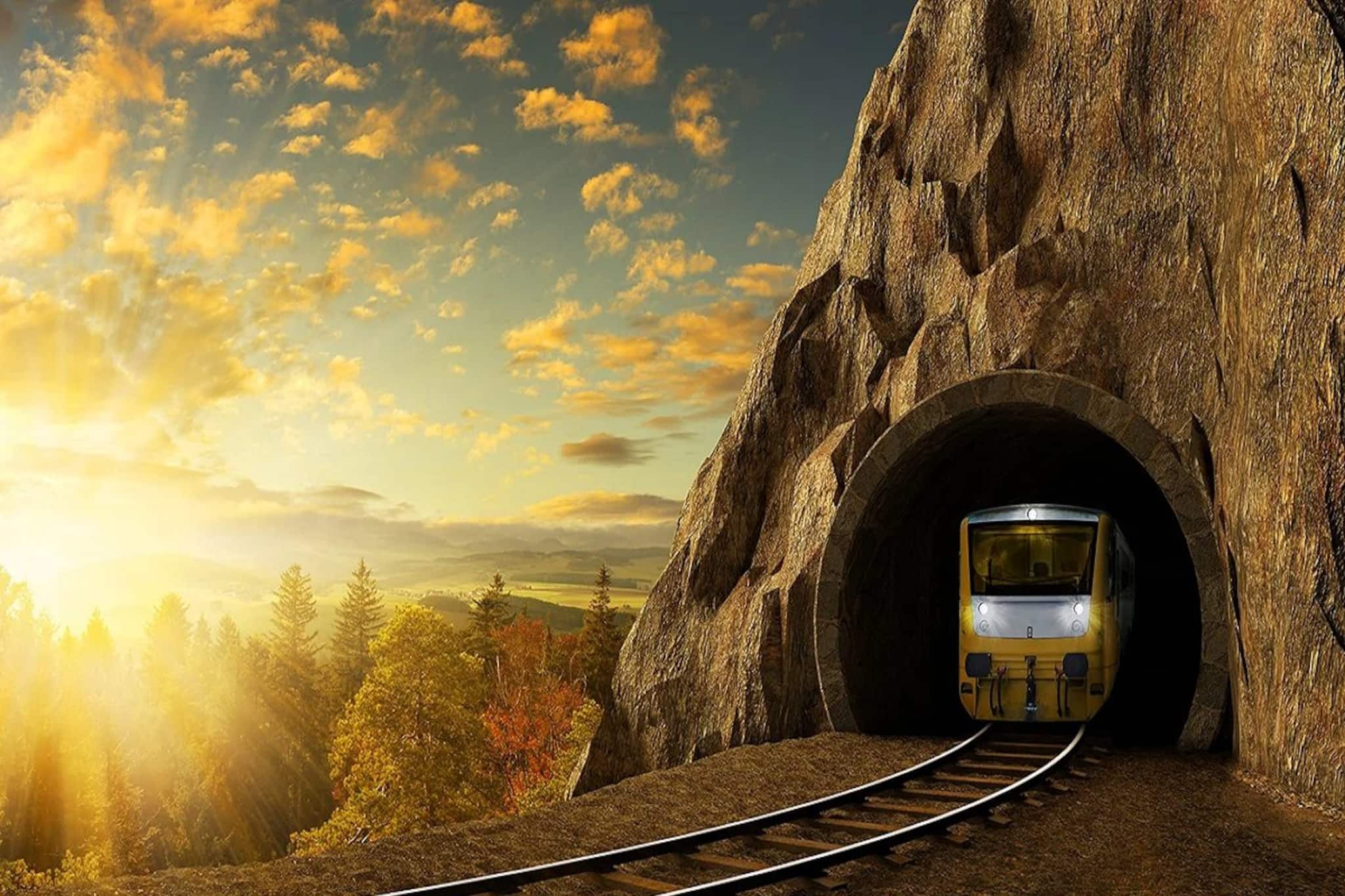 ১০৪ জন মানুষ কোথায় গেল, ট্রেনটাই বা কোথায়? কেউ জানে না! সর্বনাশ