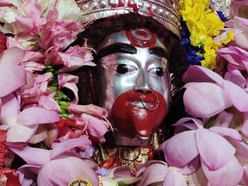 রাত পোহালেই রটন্তী কালীপুজো! কখন শুরু এই পুণ্যতিথি? জানুন ভক্তি ভরে এই পুজো করলে কী হয়