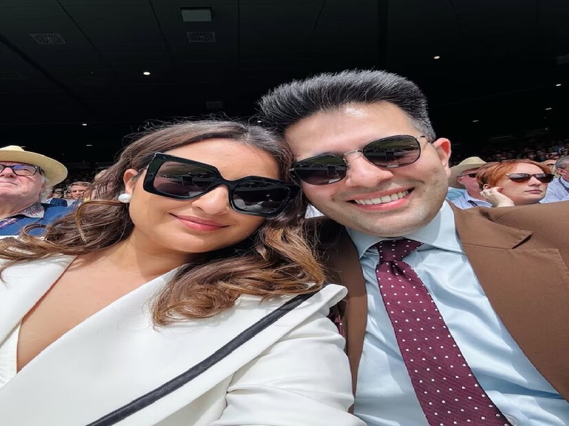 'আপ কি আদালাত' অনুষ্ঠানে পারিনীতি বলেন, 'চমকিলা' সিনেমার শুটিংয়ের সময় রাঘবের সঙ্গে তাঁর সম্পর্ক আরও গভীর হয়েছিল। ২৪ সেপ্টেম্বর ২০২৩-এ তারা উদয়পুরে একটি গোপন অনুষ্ঠানে বিয়ে করেন। (ছবির কৃতিত্ব: Instagram@parineetichopra)
