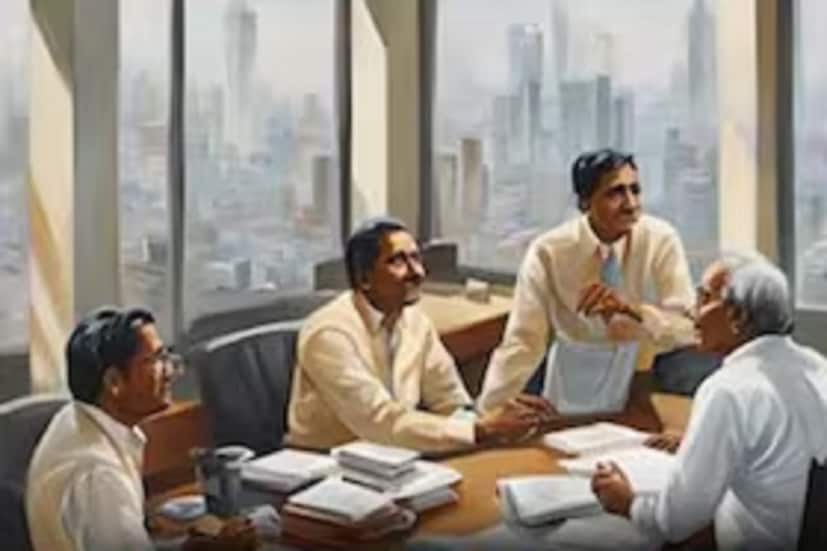 অষ্টম বেতন কমিশন কবে থেকে কার্যকর হবে: বিশেষজ্ঞরা বলছেন, অষ্টম বেতন কমিশন ২০২৬ সালের জানুয়ারি মাস থেকে কার্যকর হবে। কারণ এই সময় সপ্তম বেতন কমিশনের মেয়াদ শেষ হচ্ছে। তার আগে সমস্ত অংশীদারদের সঙ্গে আলোচনা করবে কেন্দ্রীয় সরকার। বৃহস্পতিবার কেন্দ্রীয় মন্ত্রী অশ্বিনী বৈষ্ণব জানিয়েছেন, খুব শীঘ্রই অষ্টম বেতন কমিশনের চেয়ারম্যান এবং দুই সদস্যের নাম ঘোষণা করবে কেন্দ্র। যাতে পর্যাপ্ত আলোচনার সময় পাওয়া যায়। 