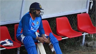 রোহিত শর্মা নভেম্বর ২০১৫-র পর তাঁর প্রথম রনজি ট্রফি ম্যাচে মুম্বইয়ের জন্য ওপেনিং করবেন