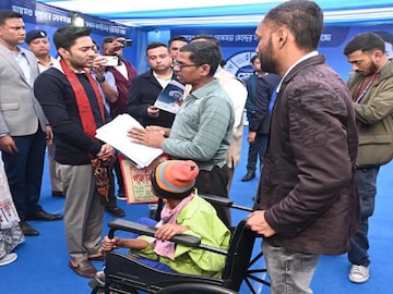 অভিষেক বন্দ্যোপাধ্যায় সেবাশ্রয় প্রকল্পের উদ্বোধনে