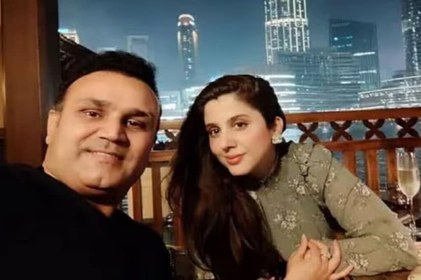 ২০০৪ সালে বিবাহবন্ধনে আবদ্ধ হয়েছিলেন বীরেন্দ্র সেহওয়াগ। তাঁদের দুই পুত্র আর্যবীর এবং বেদান্তও ক্রিকেটে নিজেদের কেরিয়ার গড়তে চাইছে। তবে বীরেন্দ্র আর আরতির বিচ্ছেদের কথা শুনে তাই হতবাক হয়ে গিয়েছেন ক্রিকেট ভক্তরা। এবার প্রশ্ন উঠছে, গ্রে-ডিভোর্স আসলে কী? কারণ যত দূর জানা যাচ্ছে যে, এই পথেই হাঁটতে পারেন সেহওয়াগ এবং আরতি। এবার বিষয়টাকে বুঝিয়ে বলা যাক।