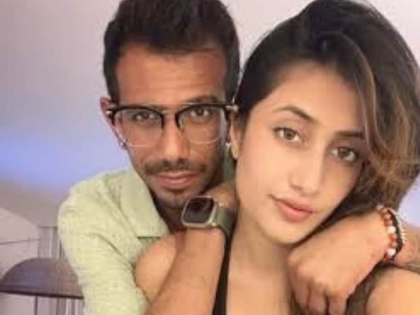 যতদূর জানা যাচ্ছে, ২০ মার্চ অর্থাৎ আগামীকাল ধনশ্রী ও চাহালের পাকাপাকি বিবাহ বিচ্ছেদ হয়ে যেতে পারে। আদালত জানিয়েছে, ২১ মার্চ থেকে আইপিএলের জন্য দলে যোগ দিতে যাবেন চাহাল। তার আগে আইনি মামলা মিটিয়ে ফেলা হবে।