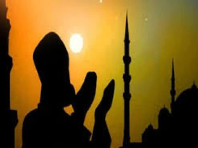 রমজানের শেষে সূর্যগ্রহণএই বছর ২৯ মার্চ অমাবস্যার দিন ঘটবে বছরের প্রথম সূর্যগ্রহণ। এটি একটি গভীর আংশিক সূর্যগ্রহণ হবে, যা উত্তর আমেরিকার পূর্ব অংশে সূর্যোদয়ের সময় দেখা যাবে।