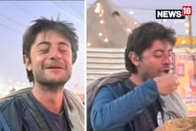 মহাকুম্ভের মেলায় হ্যারি পটার! শাল পাতার থালা হাতে খাচ্ছেন প্রসাদও, দেখুন ভিডিও