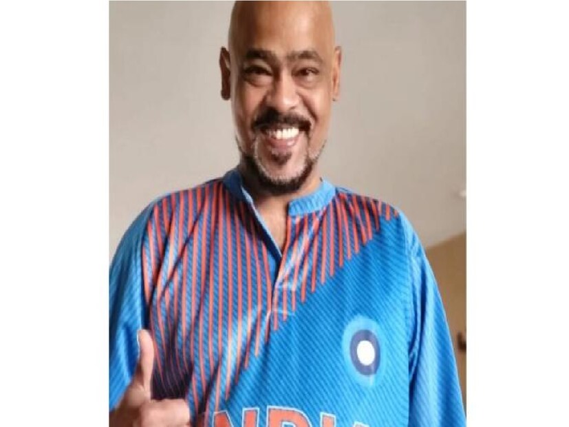 ডক্টর বিবেক ত্রিবেদী জোর দিয়ে জানান যে কাম্বলি এখন &quot;সম্পূর্ণ ফিট&quot; যদিও তাঁকে কিছু সতর্কতা অবলম্বন করতে হবে। প্রাক্তন ক্রিকেটারকে টিম ইন্ডিয়ার জার্সি পরা এবং হাসপাতাল ছাড়ার আগে ব্যাট হাতে দেখানো একটি ভিডিও সোশ্যাল মিডিয়ায় ভাইরাল হয়েছিল৷