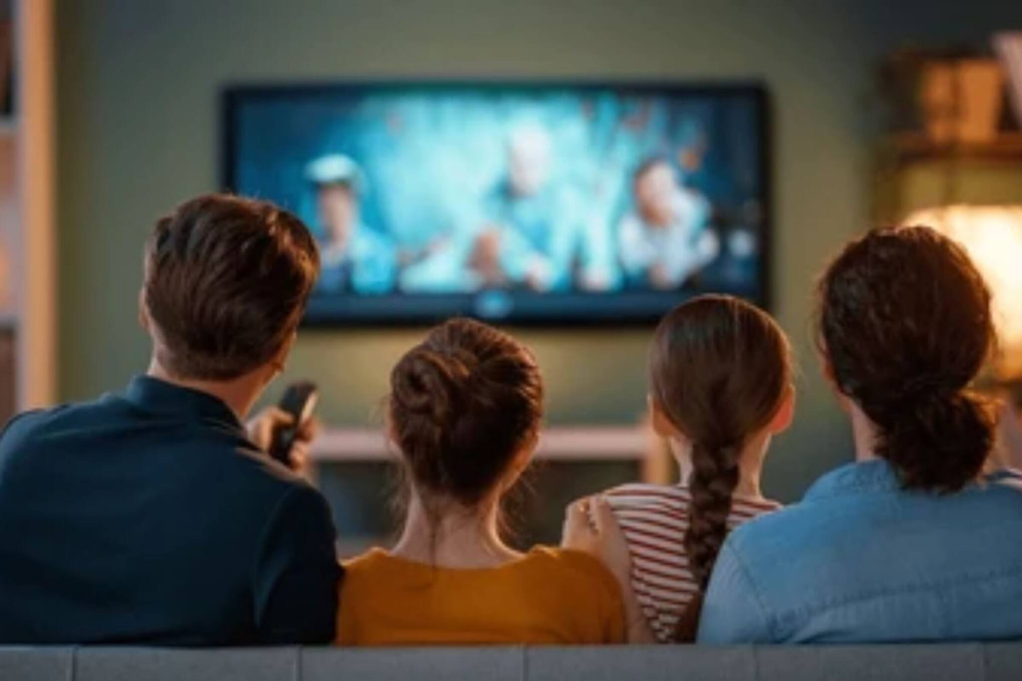 বড় খবর! বাড়ছে টিভি দেখার খরচ! ১ ফেব্রুয়ারি থেকে চ‍্যানেলের নতুন দাম