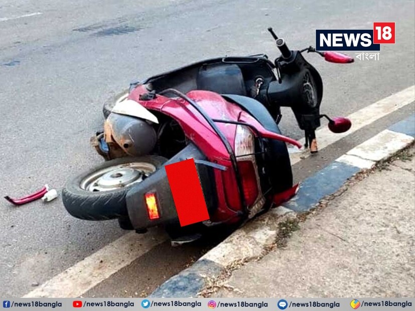 পাশাপাশি ২৮ বছরের বাপ্পা বৈদ্য নামে সাইকেল আরোহীও আহত হন। স্থানীয় বাসিন্দারা আহত তিনজনকে দ্রুত উদ্ধার করে হাড়োয়া গ্রামীণ হাসপাতালে নিয়ে আসেন। আশঙ্কাজনক হওয়ায় তিনজনকেই কলকাতায় রেফার করা হয়েছে। প্রতীকী ছবি।
