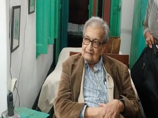 নোবেলজয়ী অর্থনীতিবিদ অমর্ত্য সেন