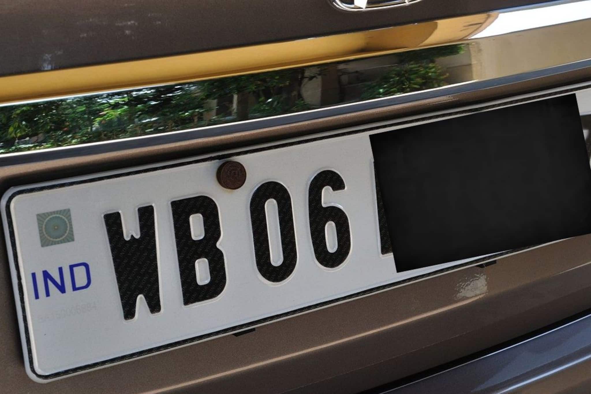 কোন নম্বর প্লেট থাকলে ট্র্যাফিক পুলিশ গাড়ি থামায় না? জেনে নিন, কাজে লাগবে