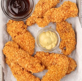 বাড়িতেই চিকেন স্ট্রিপস হবে 'ক্রিসপি-কুড়মুড়ে'! মেনে চলুন এই 'সিক্রেট' রেসিপি